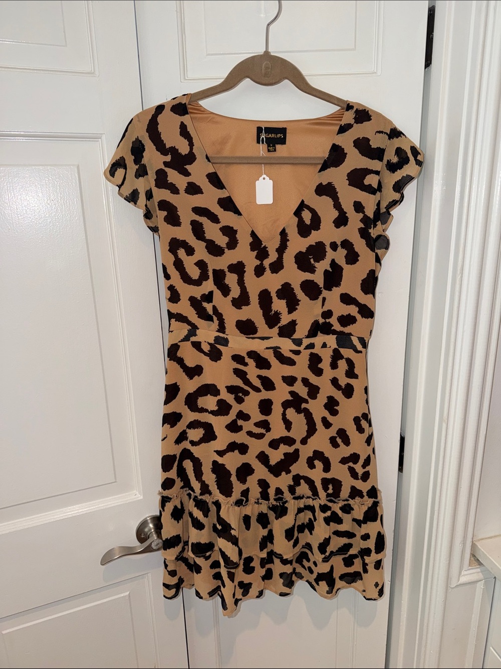 Sugarlips Leopard Print V-Neck Dress in Tan & Black